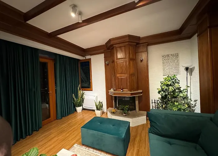 Urban Rustic In Blloku Area Daire *